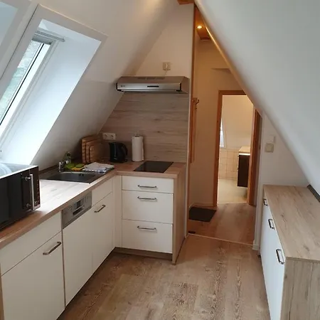 Bildhauer Thiele * Ottendorf (Saxony)